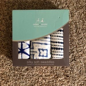 Aden and Anais bamboo swaddles